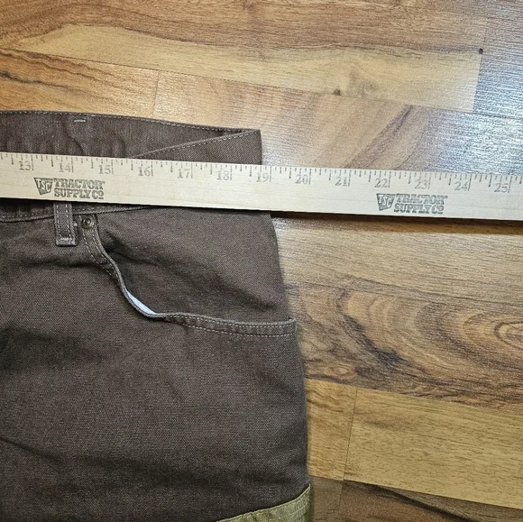 Wrangler Men Size 40x30 Taupe Brush Guard Jeans Hunting - Picture 8 of 10